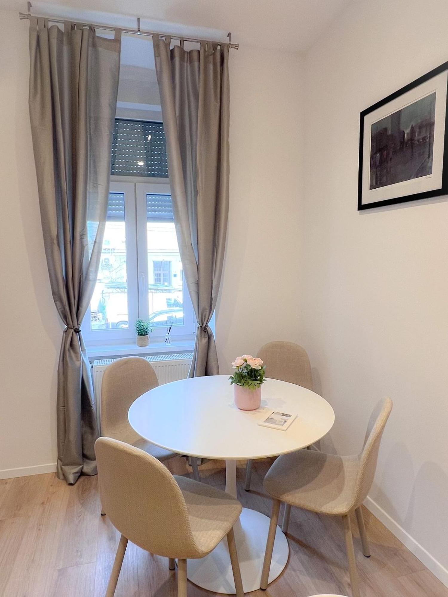 Apartman No. 3 Zagreb Bagian luar foto